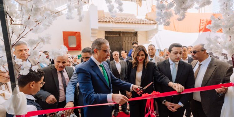 بنك التعمير والإسكان يفتتح مبنى رياض الأطفال بمدرسة النور للمكفوفين بالفيوم