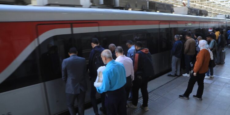 مواعيد تشغيل القطار الكهربائي الخفيف “LRT” خلال شهر رمضان المبارك